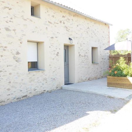 Gîte rural 3 étoiles, 4 pers Puy du fou vendée ,montaigu clisson La Boissiere-de-Montaigu Extérieur photo